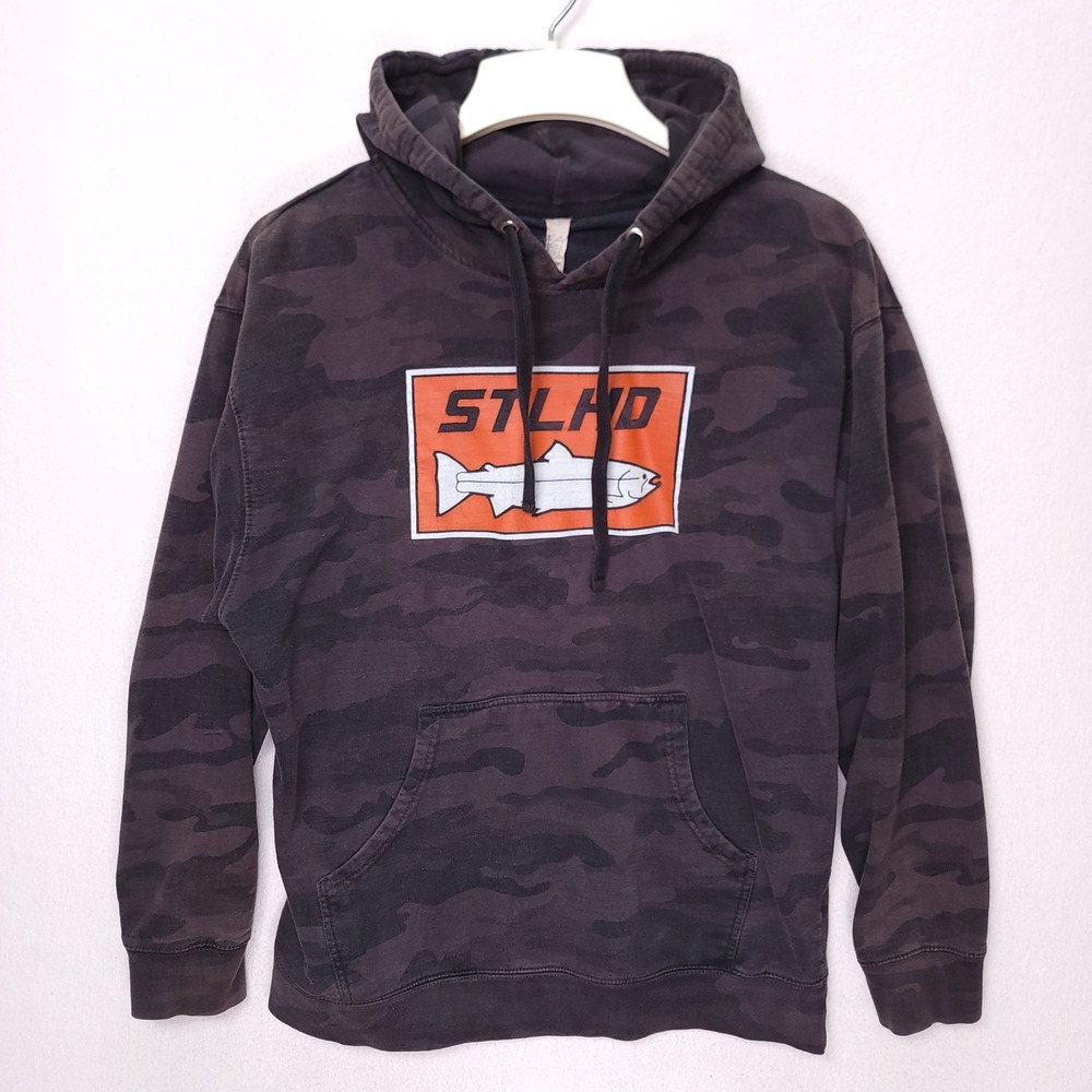 STLHD Fishing Hoodie Mens Large woodland Camo Steelhead Trout Graphic Pullover